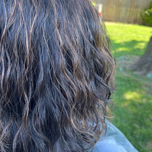 Magic Touch 100% Human Hair Wig - Picture 6 of 12